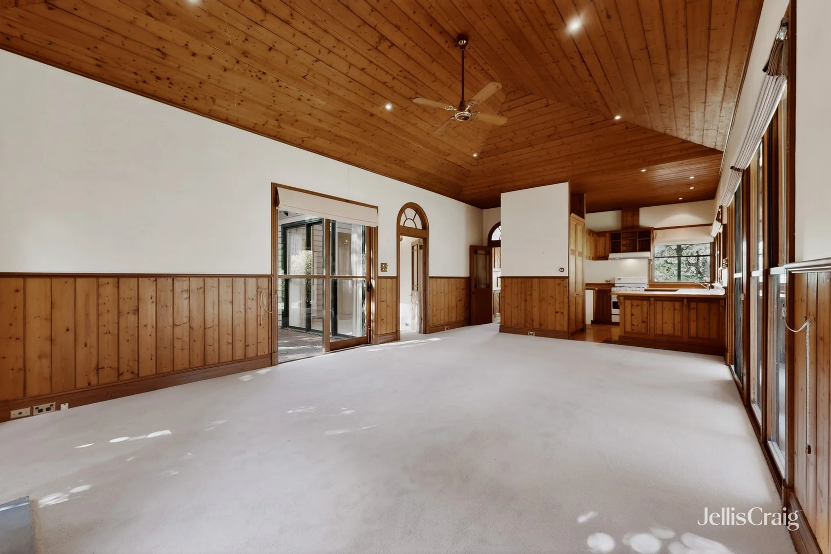 Additional image 8 of 13 Wolseley Close, Mont Albert VIC 3127