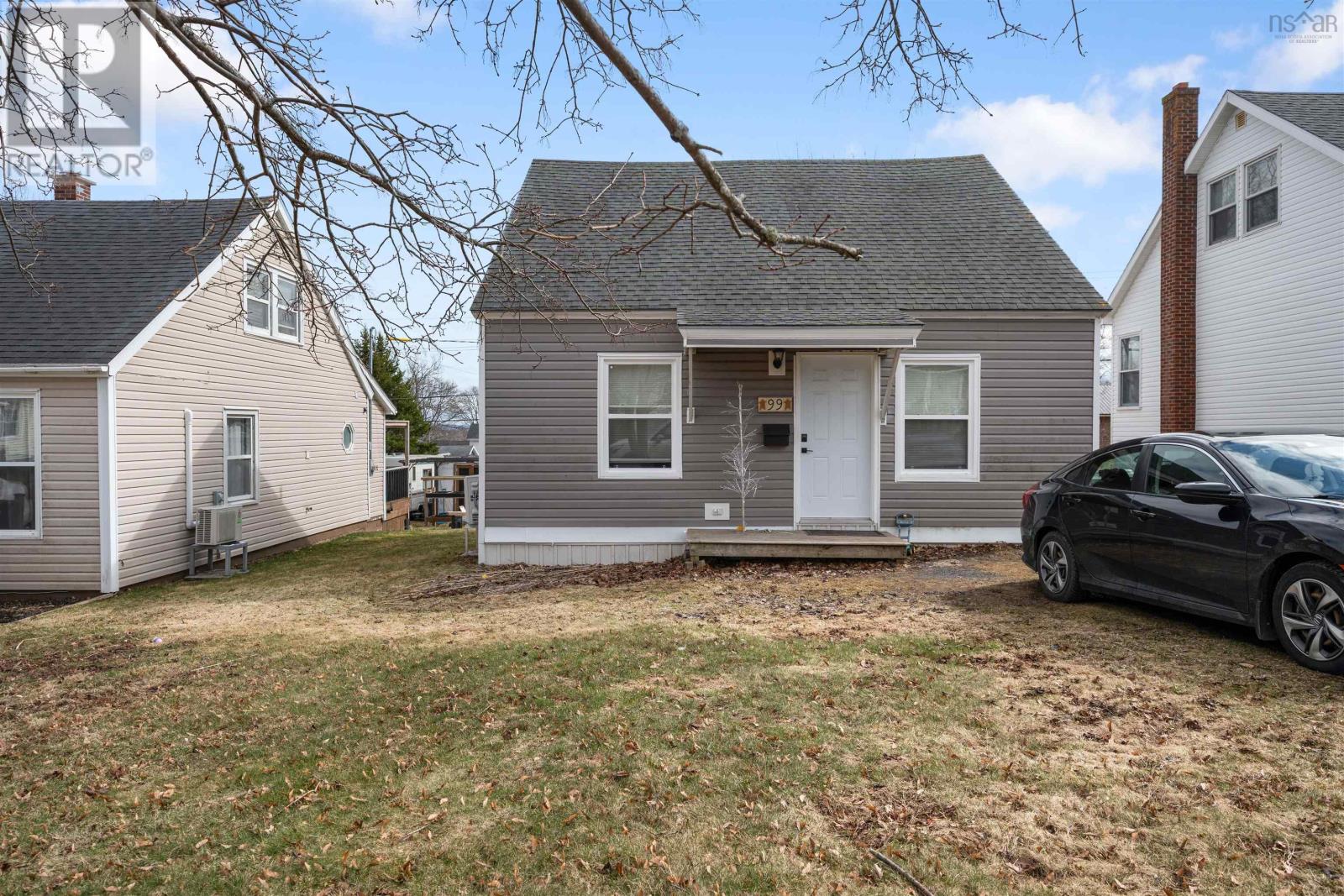 99 POPLAR Street