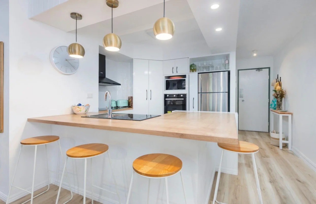 17/2320-2330 Gold Coast Highway, Mermaid Beach QLD 4218