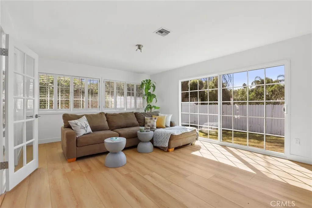 Additional image 93 of 23312 Ostronic Dr, Woodland Hills, CA 91367