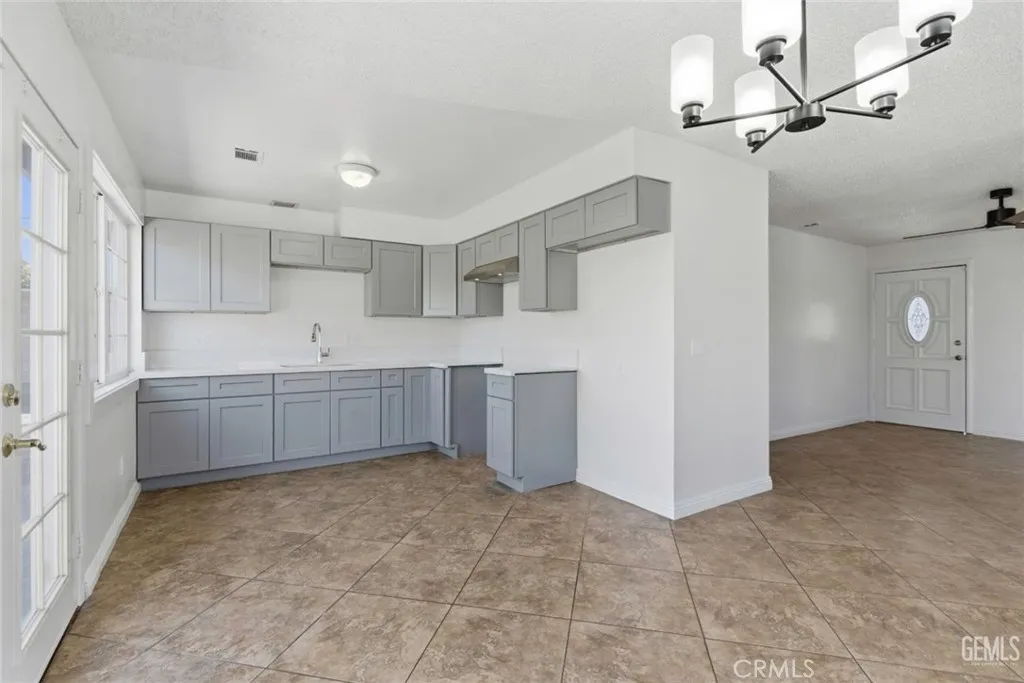 Additional image 10 of 624 Tucker Street, Arvin, CA 93203