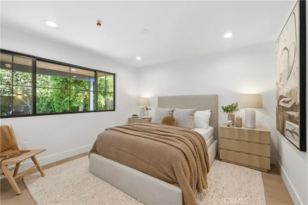 Additional image 72 of 865 10th Street, Manhattan Beach, CA 90266