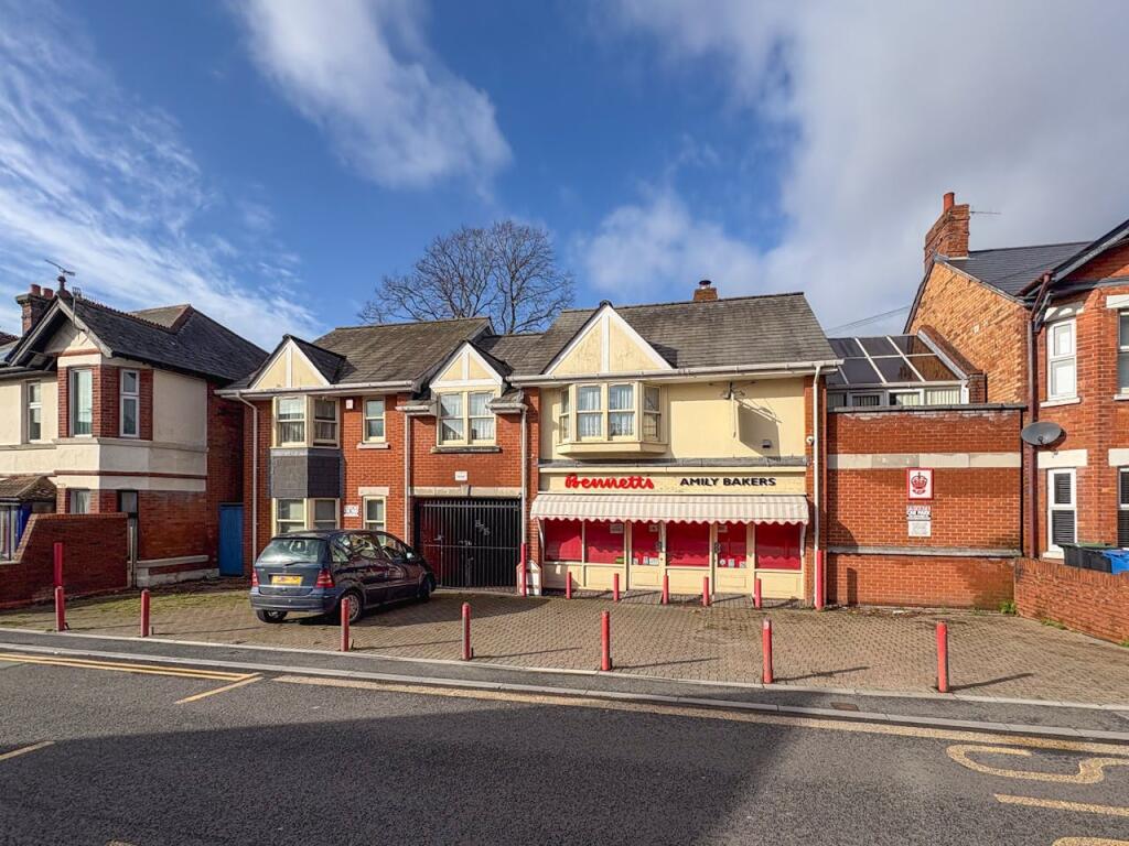 14 Britannia Road, Poole, BH14 8BB