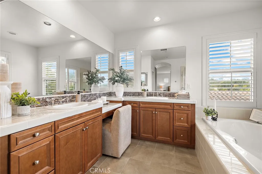 Additional image 68 of 29251 Via Zamora, San Juan Capistrano, CA 92675