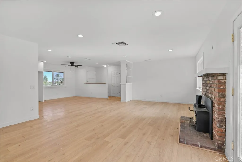 Additional image 97 of 9473 Juniper St, Apple Valley, CA 92308