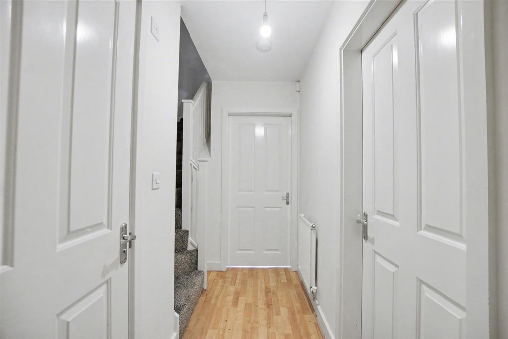 Additional image 9 of 2 bed town house for saleChurch Street, Stapleford, Nottingham NG9