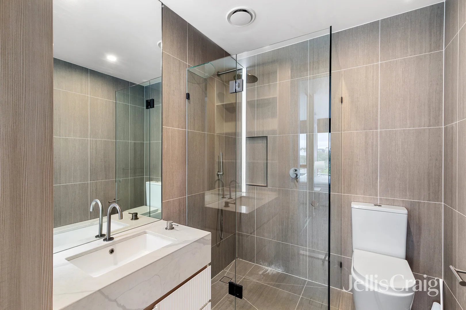 Additional image 8 of 113a/125 Bell Street, Ivanhoe VIC 3079