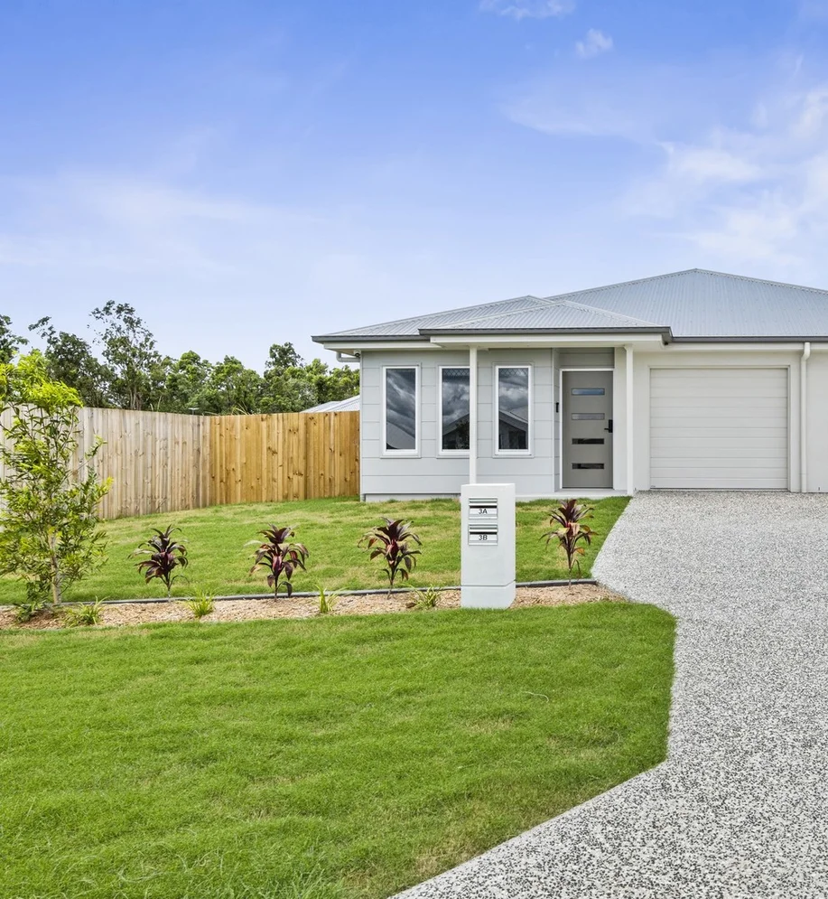1/3 Alexander Place, Gleneagle QLD 4285