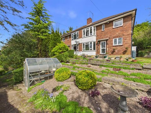 Godstone Road, Kenley CR8