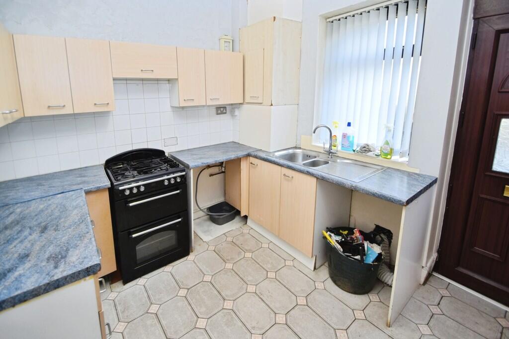 Additional image 5 of Cliffe Terrace, Hainworth