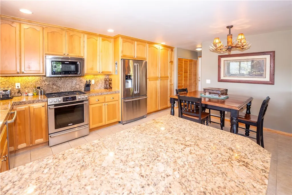Additional image 87 of 28244 Arbon Lane, Lake Arrowhead, CA 92352