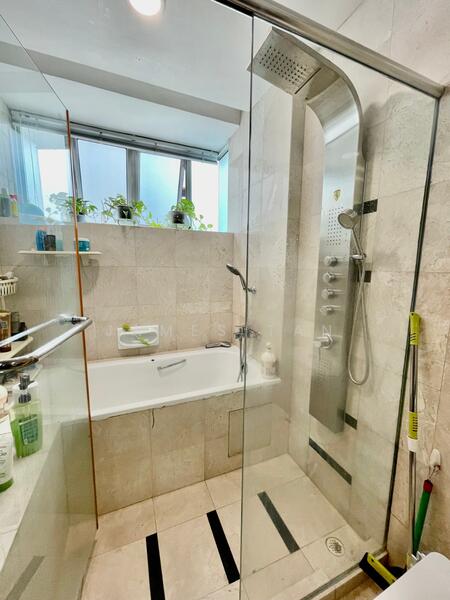 25 Moonstone Lane photo 3