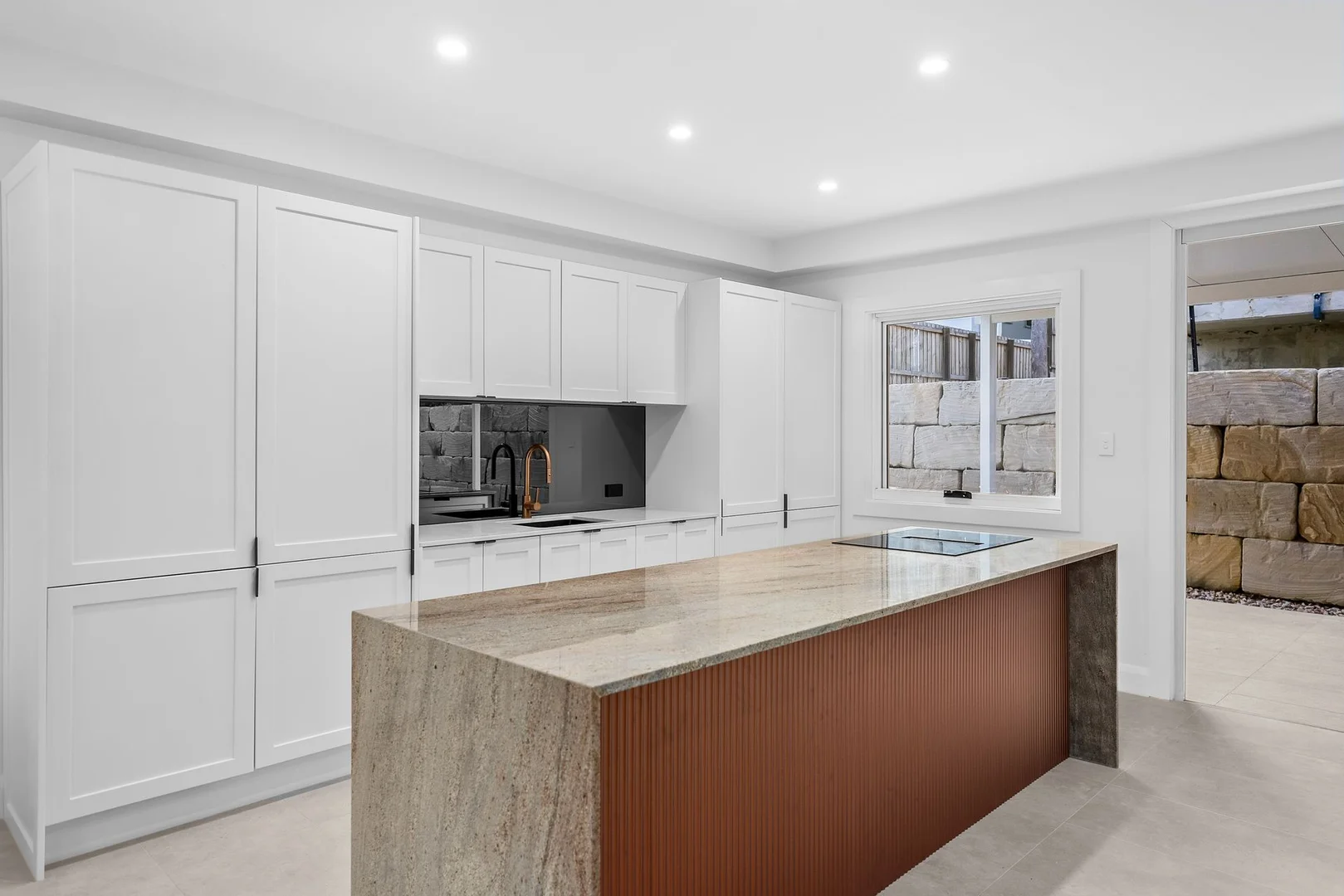 28 Carinya St, Indooroopilly QLD 4068 photo 5
