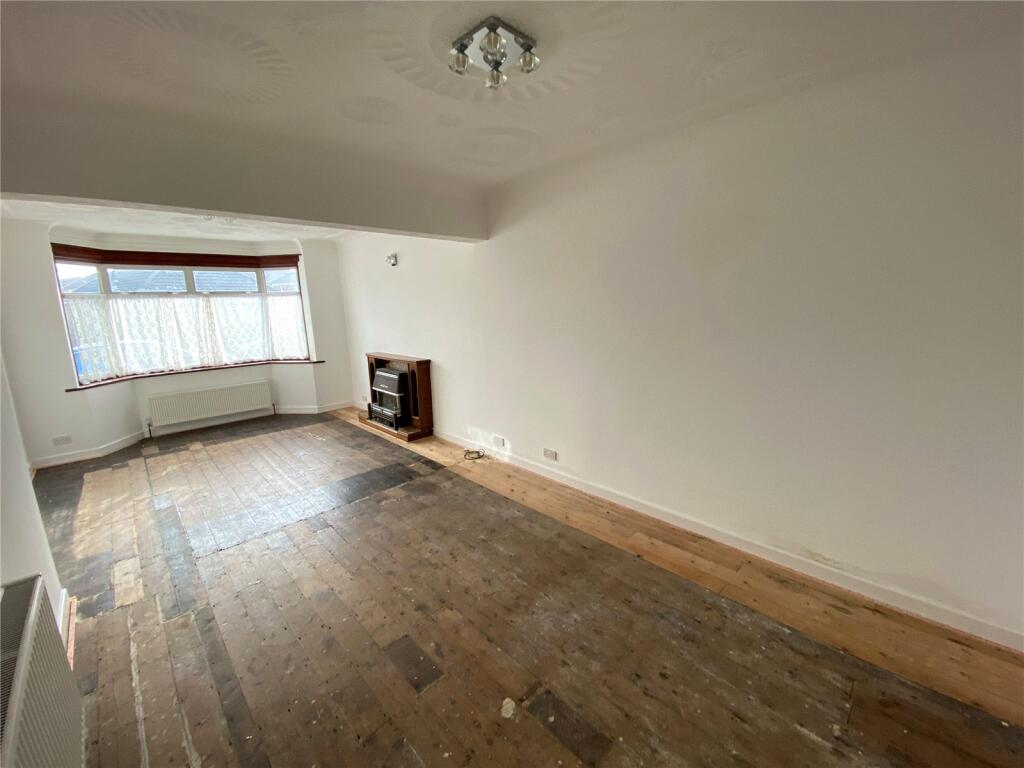 Additional image 5 of Howeth Road, Ensbury Park, Bournemouth, Dorset, BH10