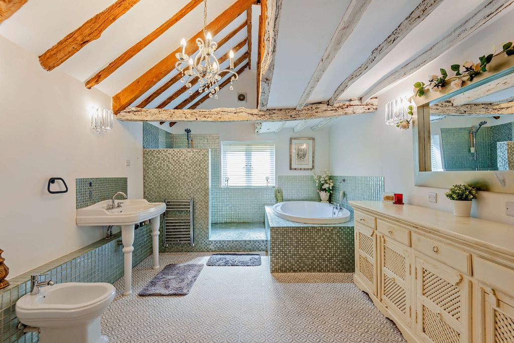 Additional image 9 of 9 bed detached house for saleCoopers Farm, Bolney Road, Horsham, West Sussex RH13