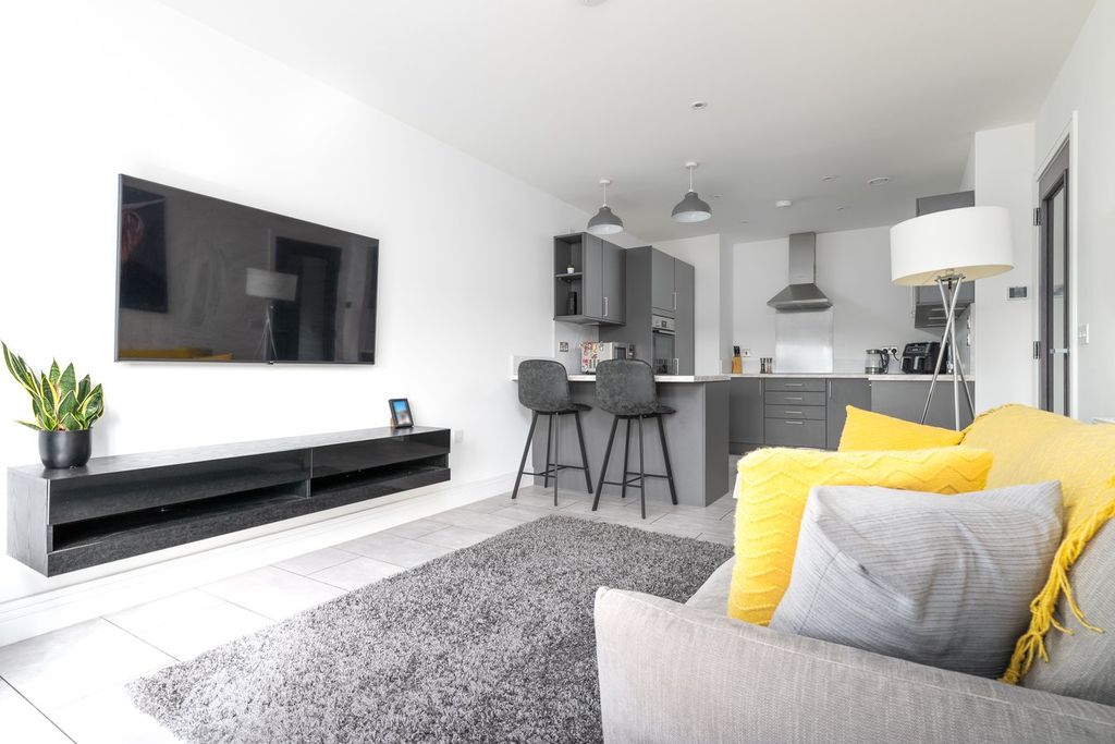 Additional image 8 of 1 bed flat for saleJardine Avenue, Falkirk FK2