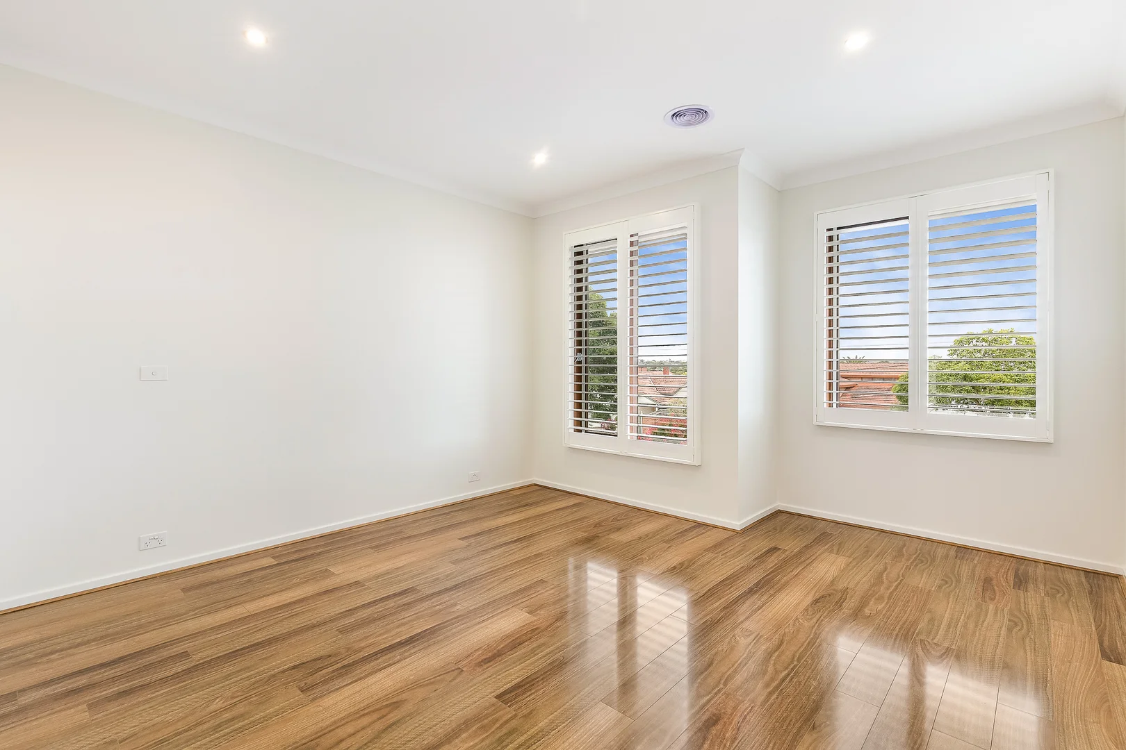 Additional image 2 of 5A Grandview Terrace, Kew VIC 3101