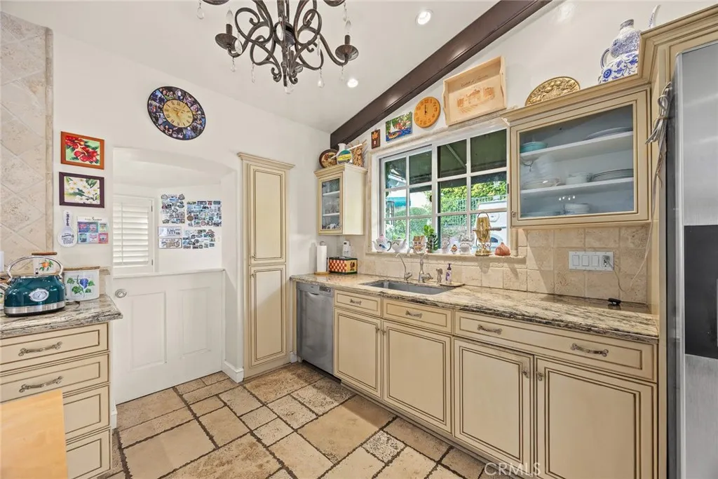 Additional image 38 of 537 Cumberland Rd, Glendale, CA 91202