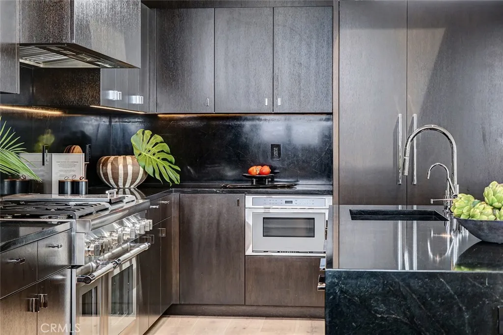 Additional image 17 of 315 25th, Manhattan Beach, CA 90266
