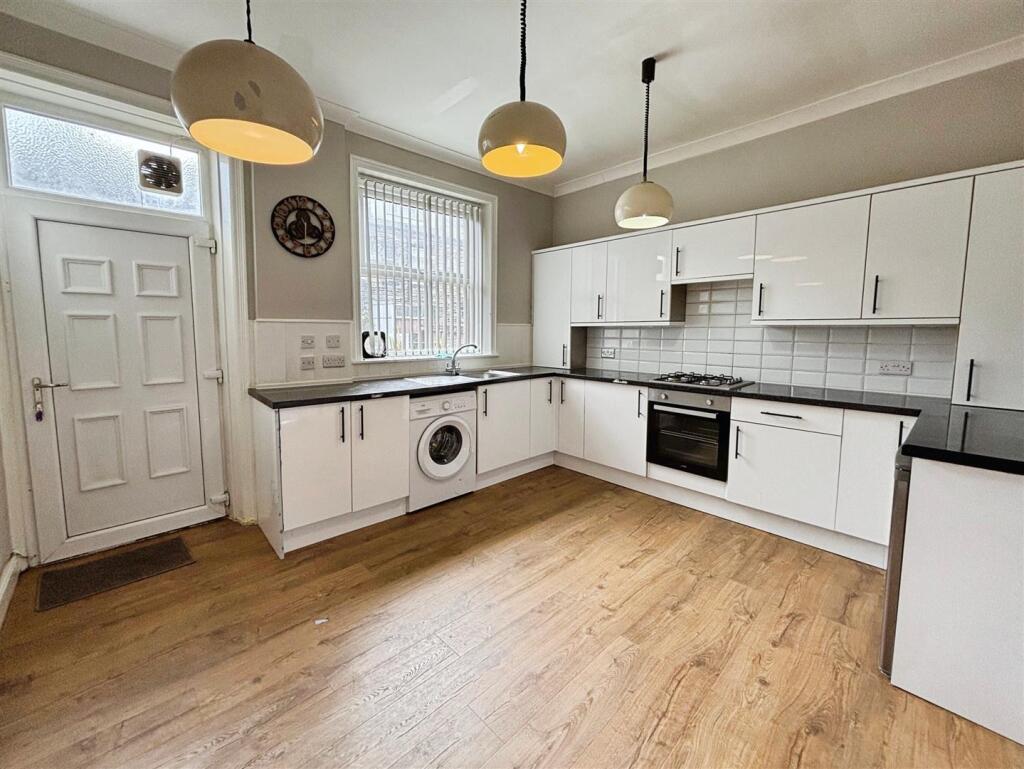 Blamires Street, Bradford, BD7 4QZ