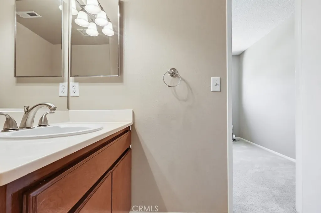 Additional image 49 of 19018 Sherman Way Unit 110, Reseda, CA 91335