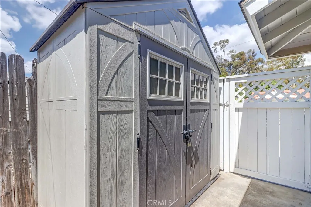 22825 Rumble Dr, Lake Forest, CA 92630
