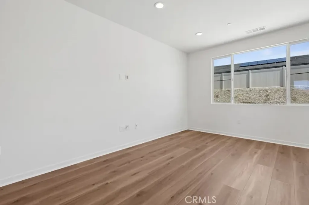 Additional image 11 of 28916 Vertex Way, Canyon Country, CA 91350