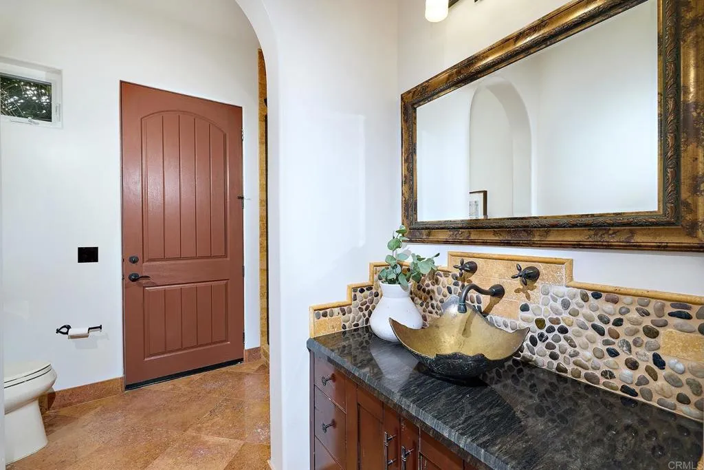Additional image 88 of 6811 Vianda Court, Carlsbad, CA 92009