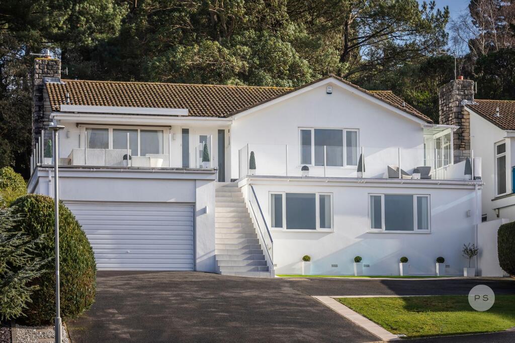 Avalon, Lilliput, Poole, BH14 8HT