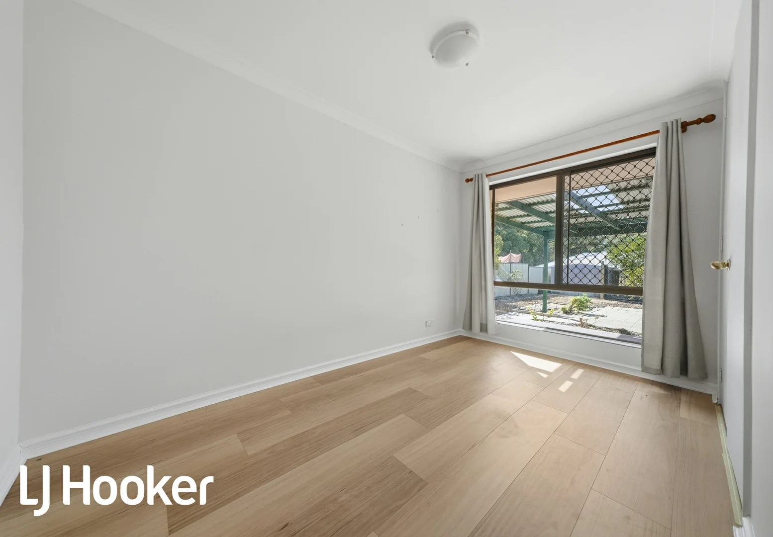 Additional image 12 of 70 Moorpark Avenue, Yanchep WA 6035