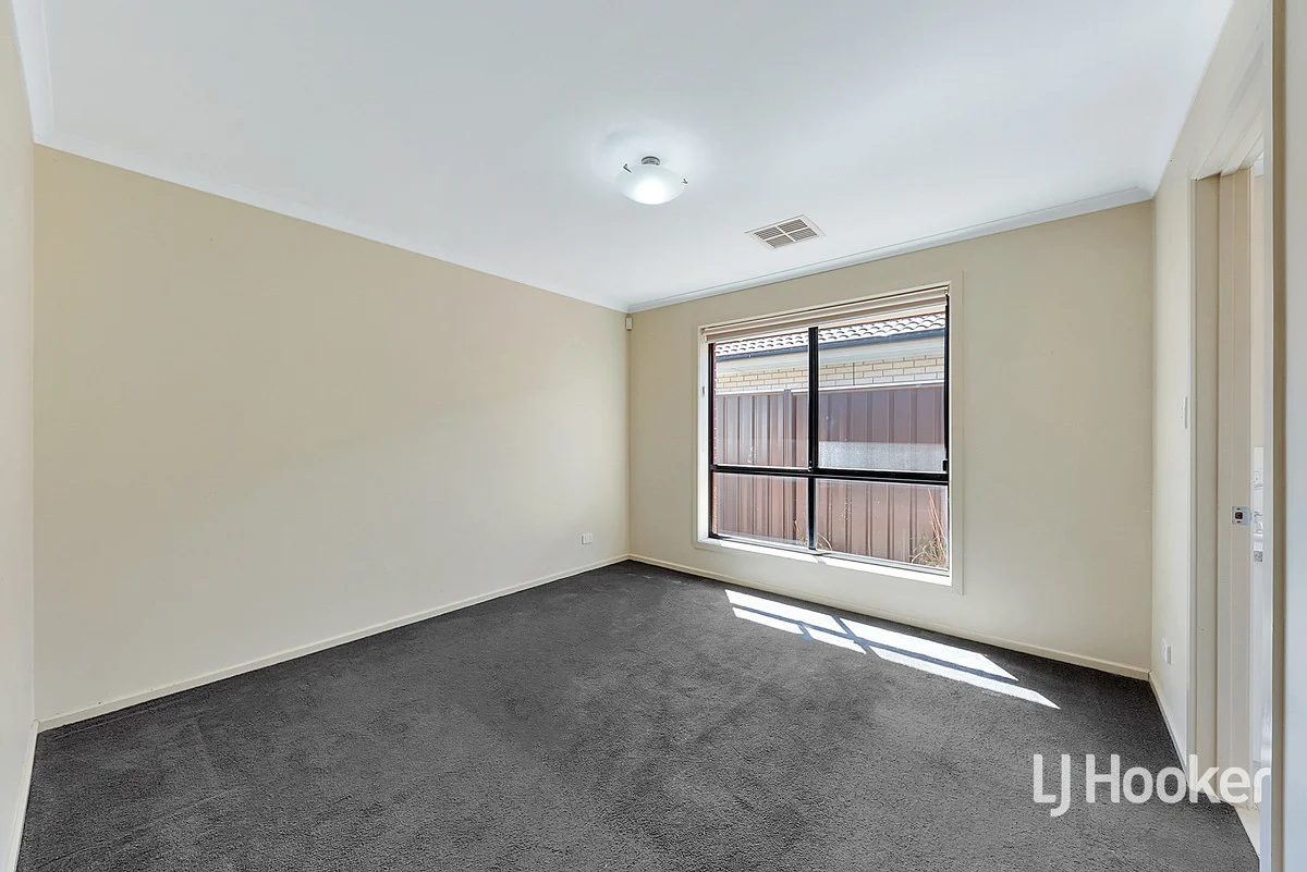 Additional image 3 of 10 Wattle Crescent, Munno Para West SA 5115