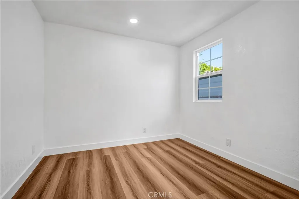 Additional image 16 of 1200 S Castlegate Ave, Compton, CA 90221