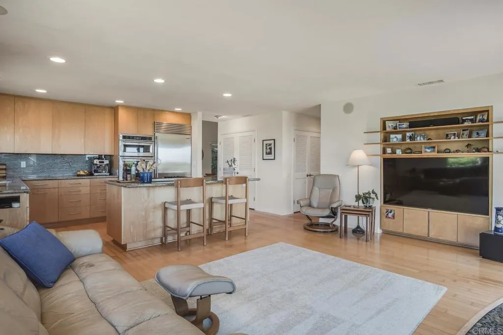 Additional image 70 of 7205 Daffodil Pl, Carlsbad, CA 92011