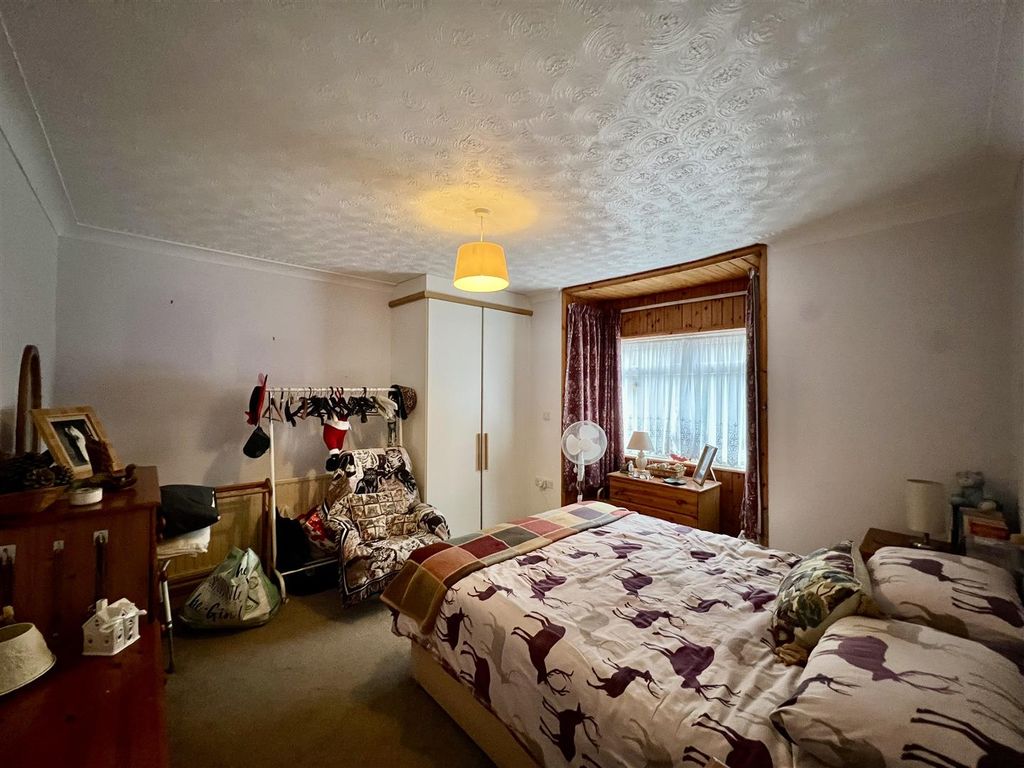Additional image 13 of 3 bed detached bungalow for saleWaunhwyad Lane, Glanamman, Ammanford SA18