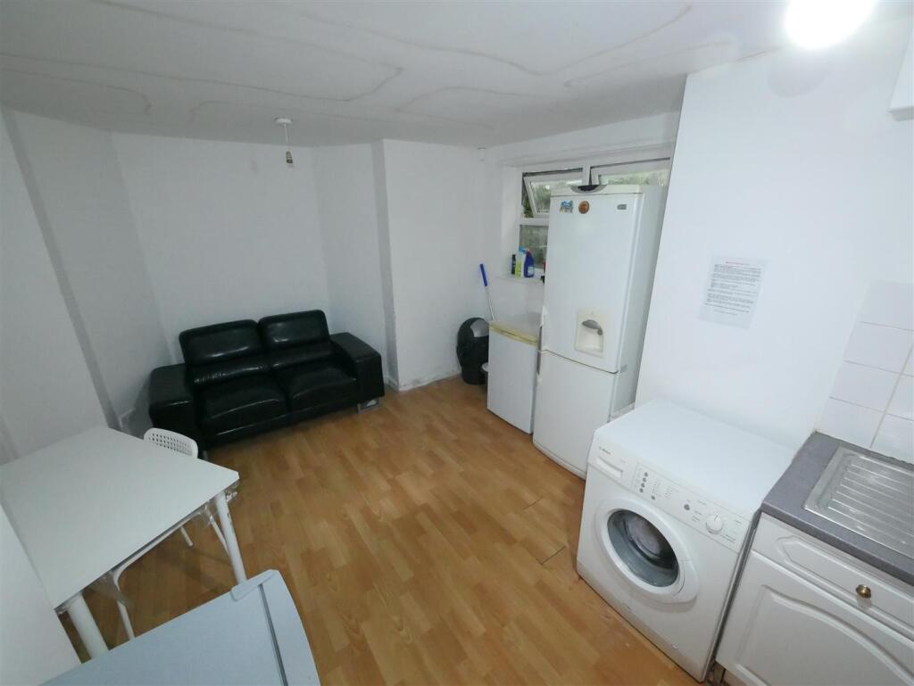 Additional image 9 of The Mount, Bournemouth, BH1