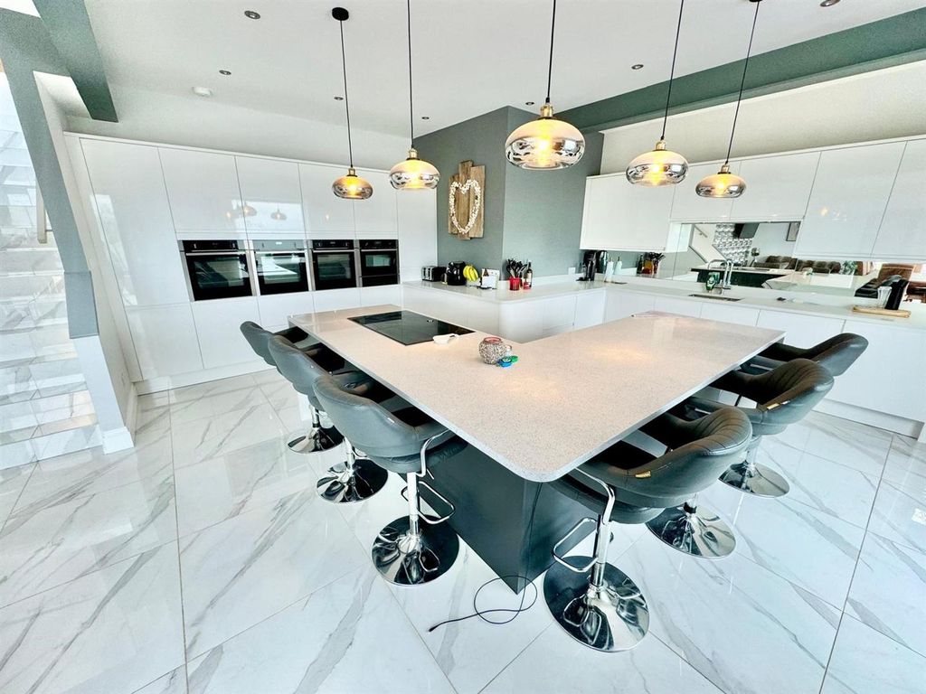 Additional image 4 of 5 bed detached house for saleWoodlands Road, Portishead BS20