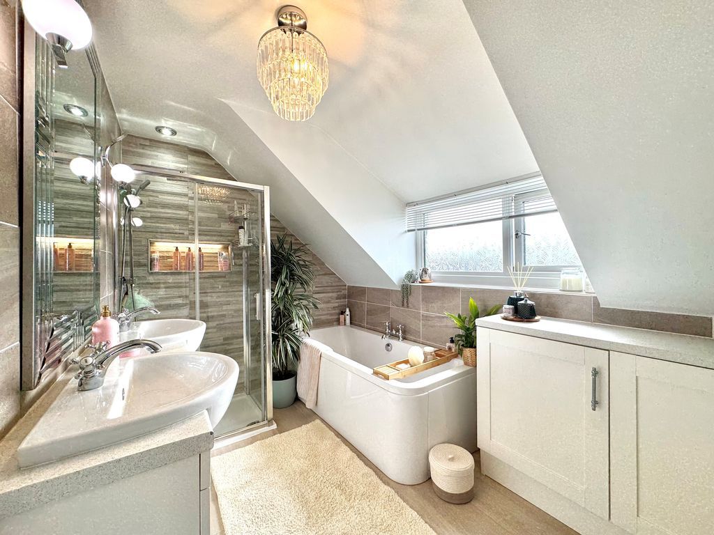 Additional image 26 of 4 bed country house for sale2 East Wardlaw Farm, Grassyards Road, Kilmarnock KA3