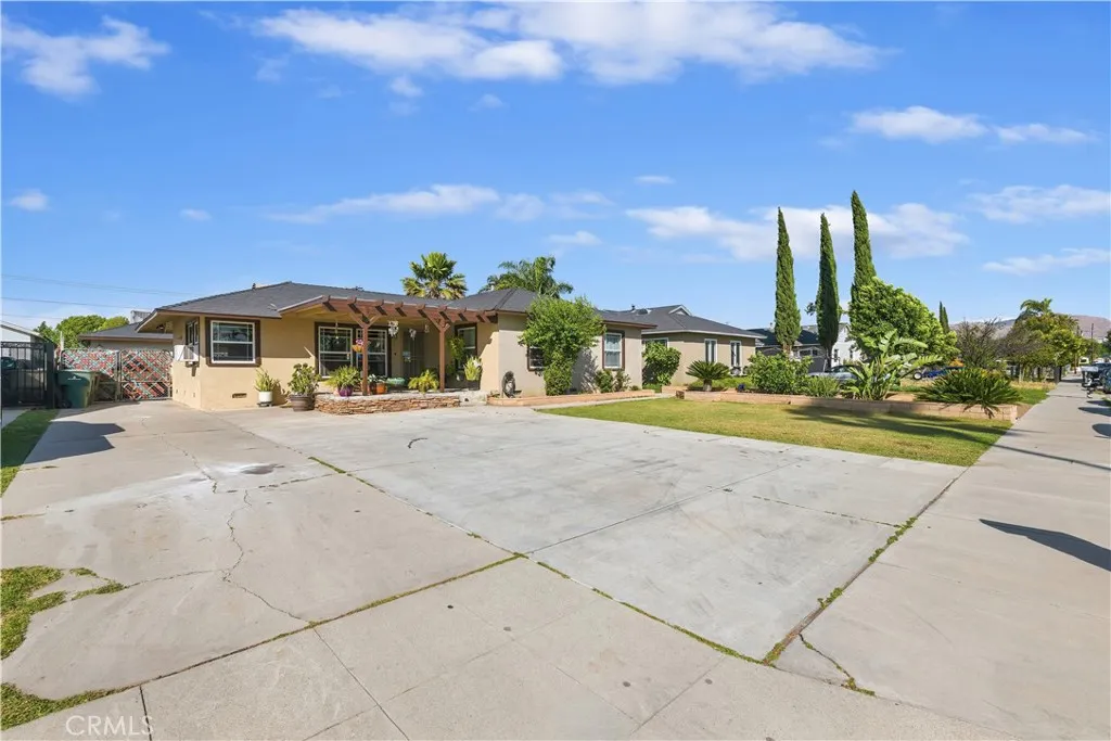 Additional image 2 of 3855 Stansell Dr, Riverside, CA 92501