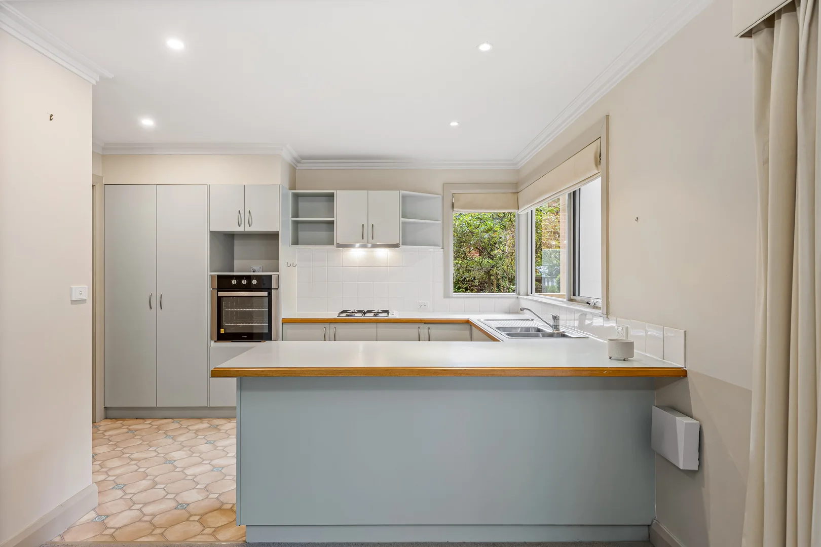 Additional image 3 of 2/102 Drummond Street North, Ballarat Central VIC 3350