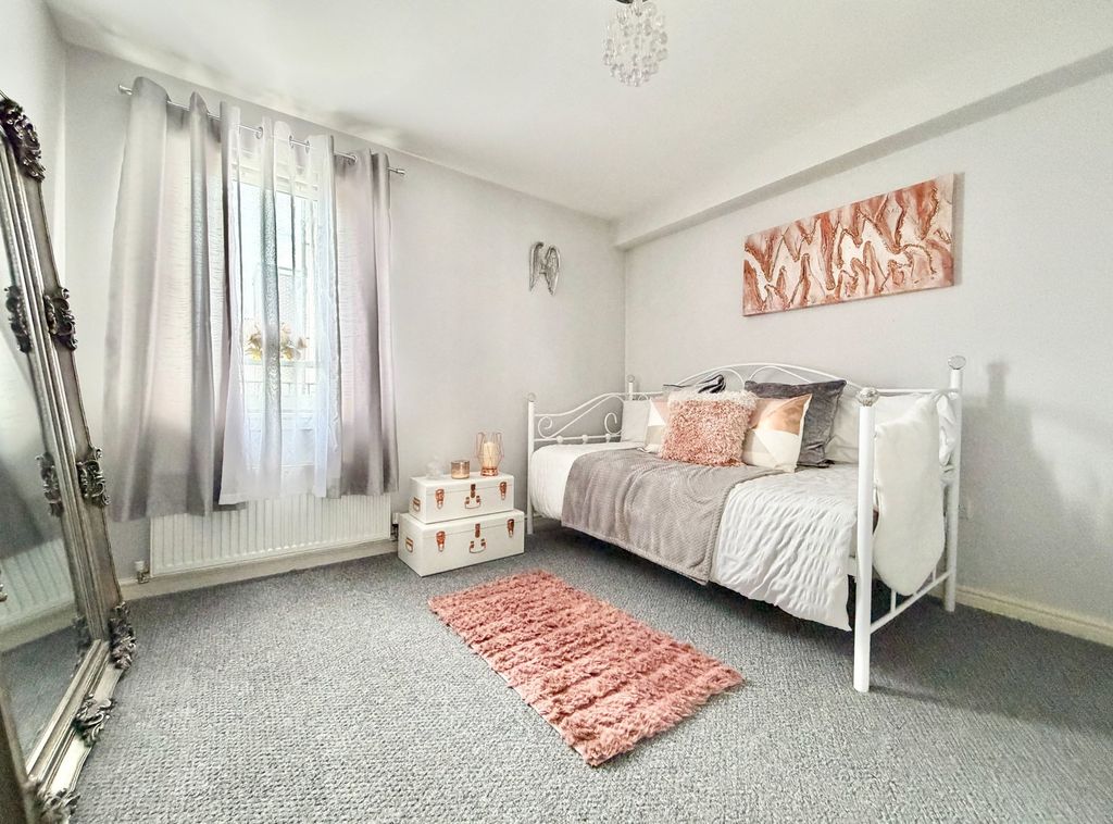 Additional image 17 of 2 bed flat for saleCrookston Court, Larbert FK5