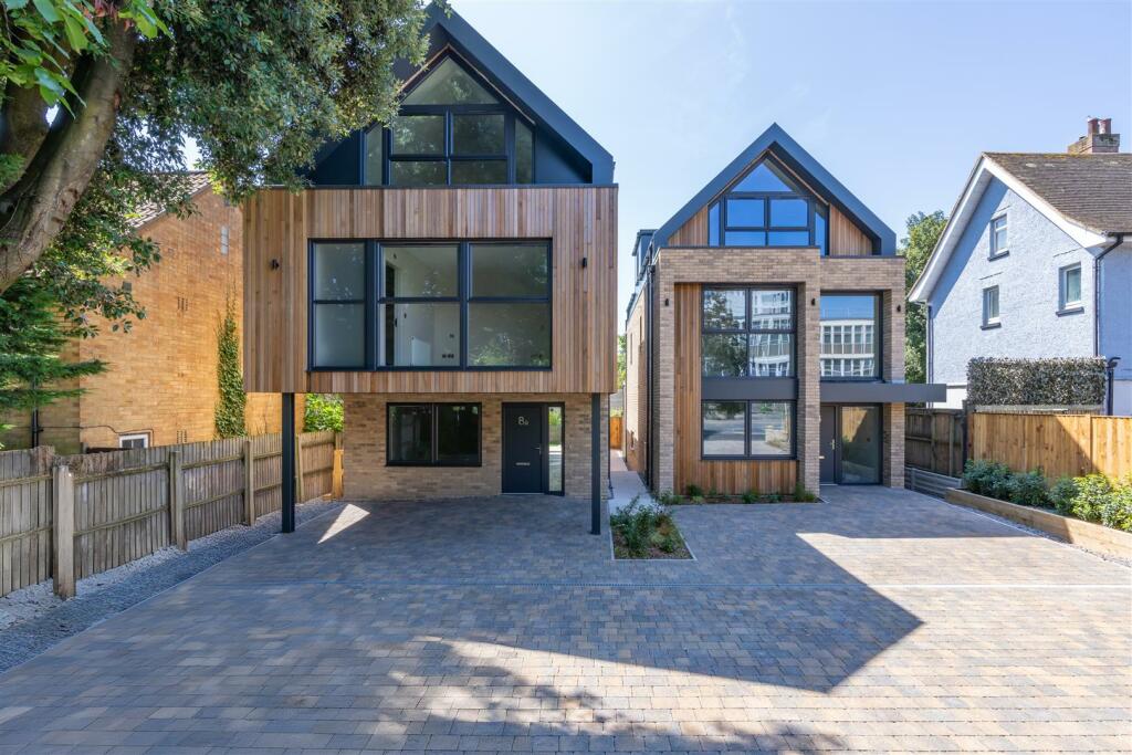 Sandbanks Road, Poole Park