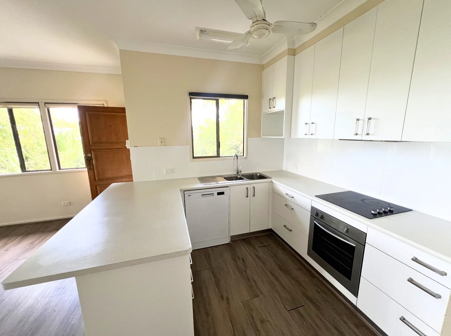 16 Albert Street, Margate QLD 4019 photo 2
