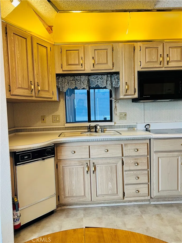 Additional image 22 of 1295 S Cawston Ave Unit 272, Hemet, CA 92545