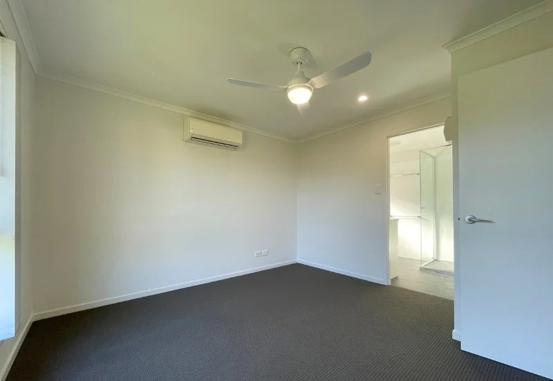 Additional image 3 of 2A Riverstone Crescent, Little Mountain QLD 4551