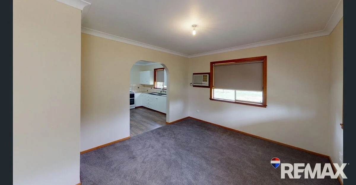 87 Lord Street, Junee NSW 2663 photo 2