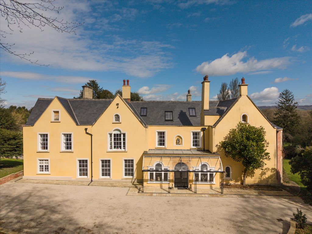 6 bed detached house for saleSpringhill, Eastington, Stonehouse, Gloucestershire GL10