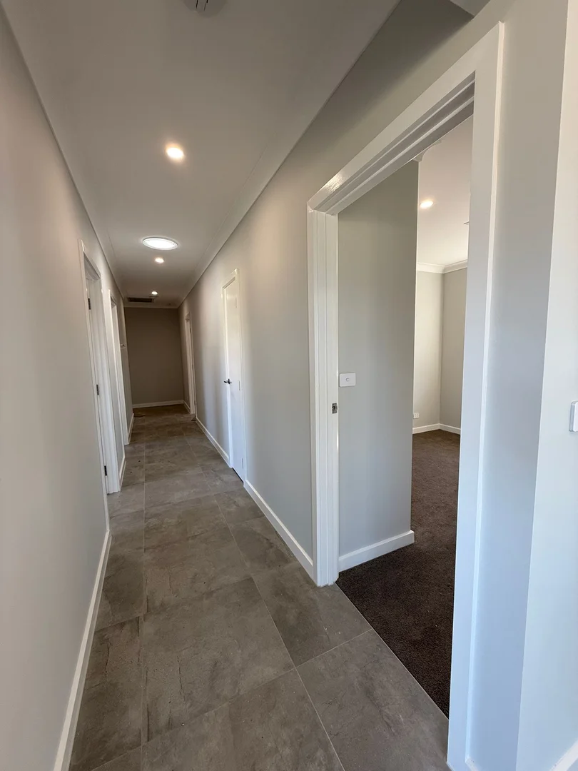 Additional image 5 of 1/179 Crown Street, Grantham Farm NSW 2765