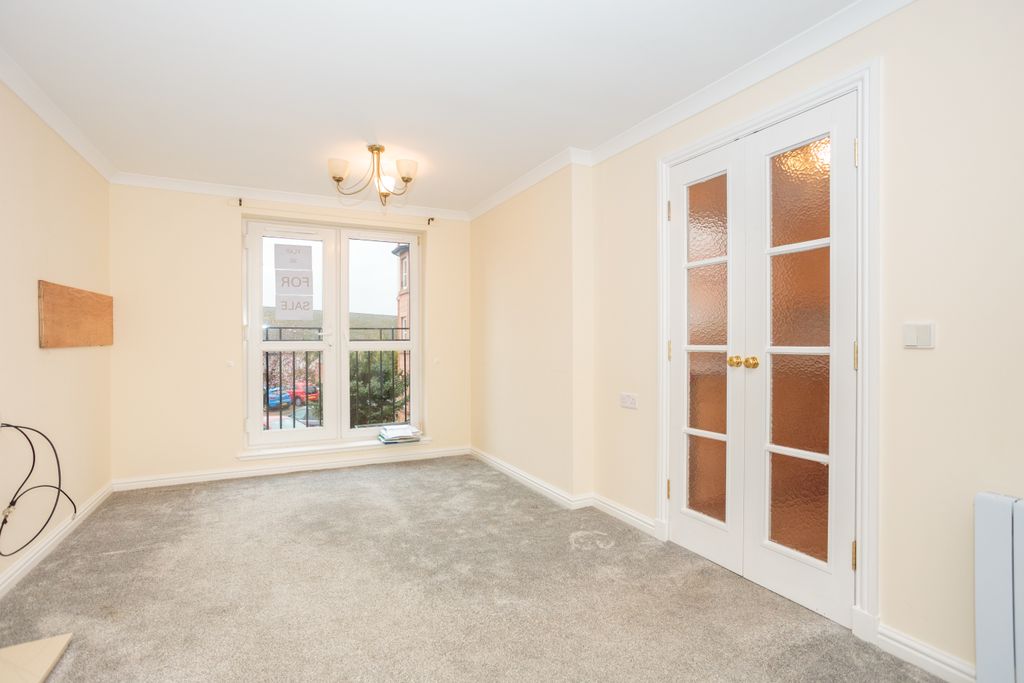 Additional image 8 of 2 bed flat for saleGlebe Street, Dumfries DG1