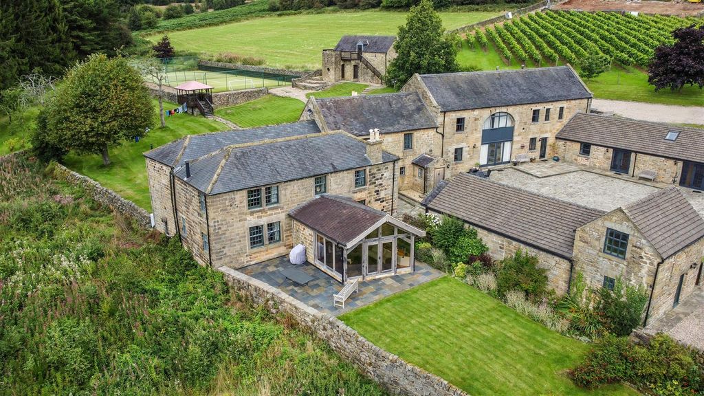 Additional image 28 of 13 bed property for saleCuckoostone Grange Farm, Chesterfield Road Matlock Moor, Matlock DE4