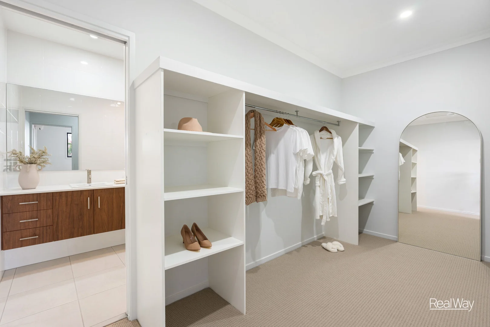 Additional image 20 of 1/221 Mackenzie Street, Centenary Heights QLD 4350